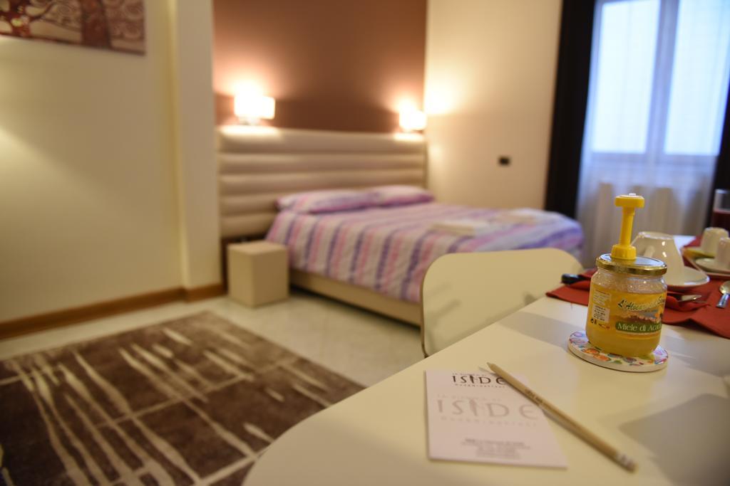 B&B La Dimora Di Iside Benevento Quarto foto